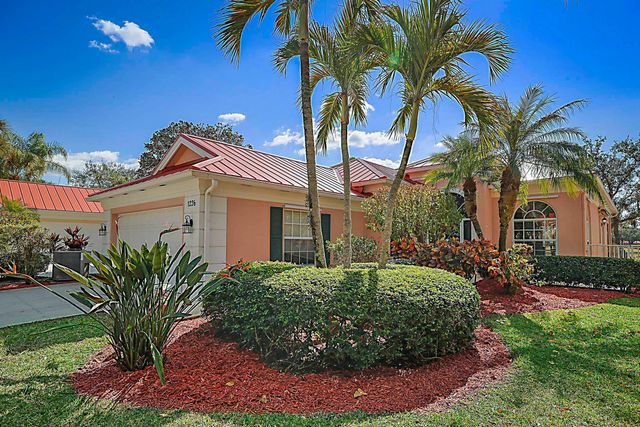 1226 SW Eagleglen Place Place, Stuart, FL 34997