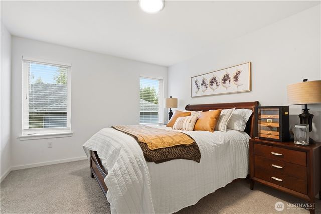 6563 SE 8th Place, Renton, WA 98059