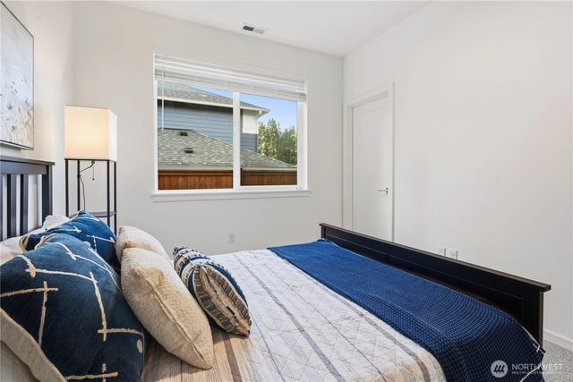 6563 SE 8th Place, Renton, WA 98059