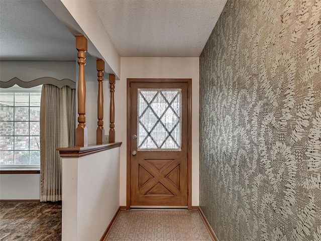 3713 N Bryan Avenue, Bethany, OK 73008