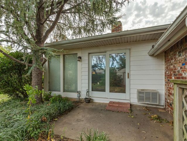 3713 N Bryan Avenue, Bethany, OK 73008