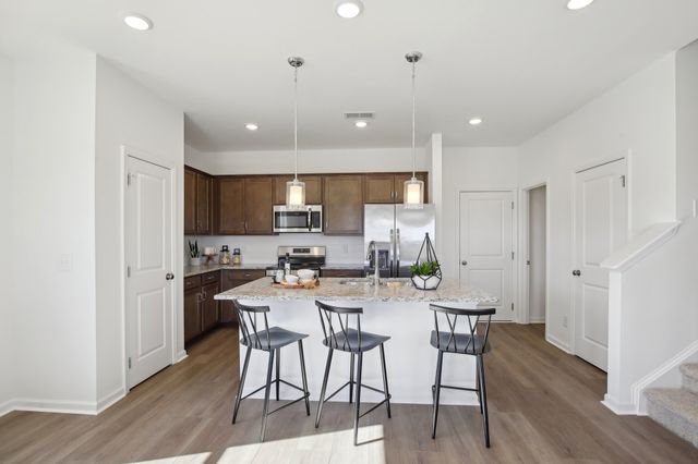 206 Martindale Ln, Clarksville, TN 37043