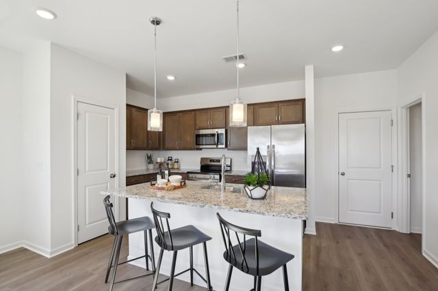 206 Martindale Ln, Clarksville, TN 37043