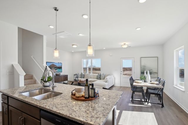 206 Martindale Ln, Clarksville, TN 37043