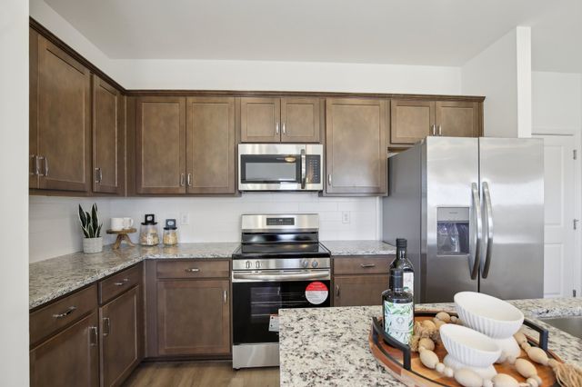 206 Martindale Ln, Clarksville, TN 37043