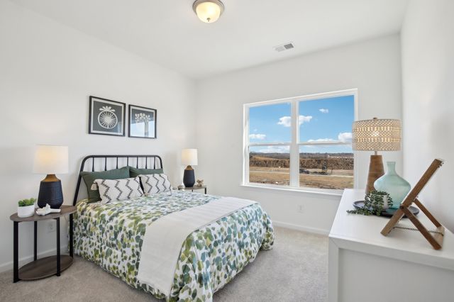 206 Martindale Ln, Clarksville, TN 37043