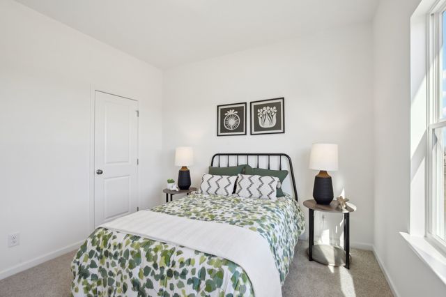 206 Martindale Ln, Clarksville, TN 37043