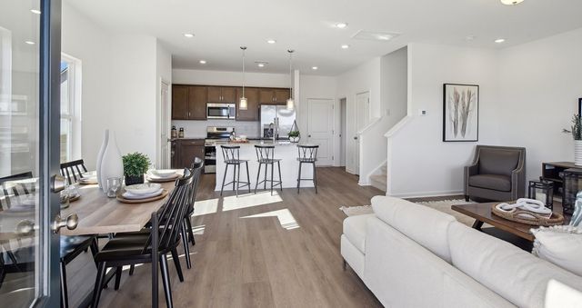 206 Martindale Ln, Clarksville, TN 37043