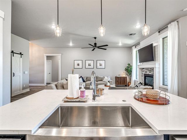 15605 Capri Lane, Edmond, OK 73013