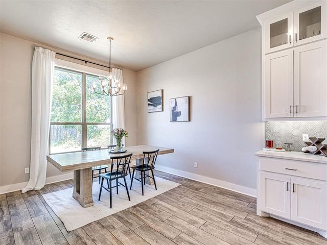 15605 Capri Lane, Edmond, OK 73013