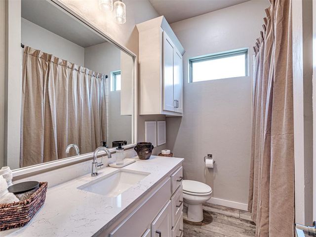 15605 Capri Lane, Edmond, OK 73013