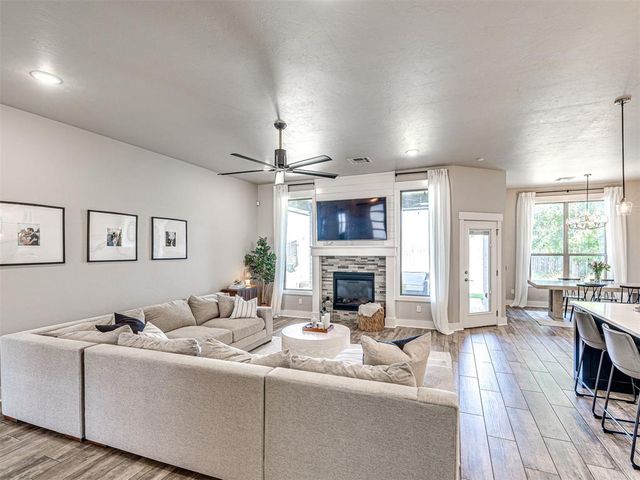 15605 Capri Lane, Edmond, OK 73013