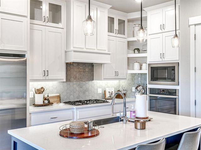 15605 Capri Lane, Edmond, OK 73013
