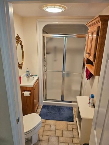 39 Beach St 1, Milford, MA 01757