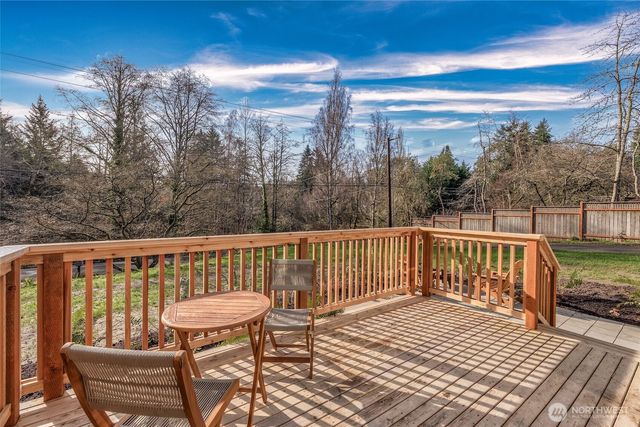 11828 Cove Road SW, Vashon, WA 98070