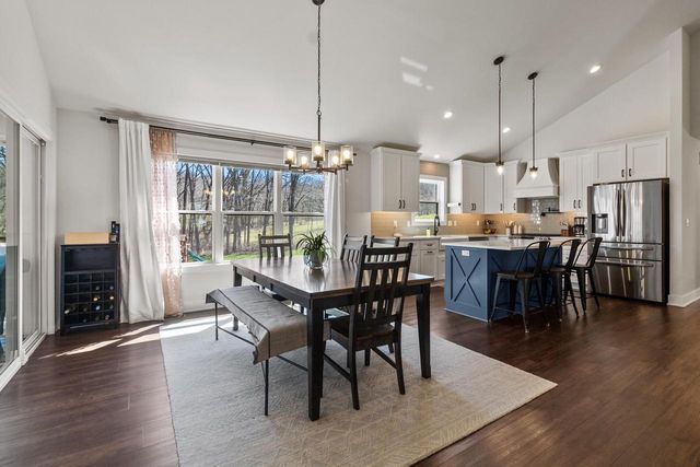 N2872 Balsdon DRIVE, Lake Geneva, WI 53147