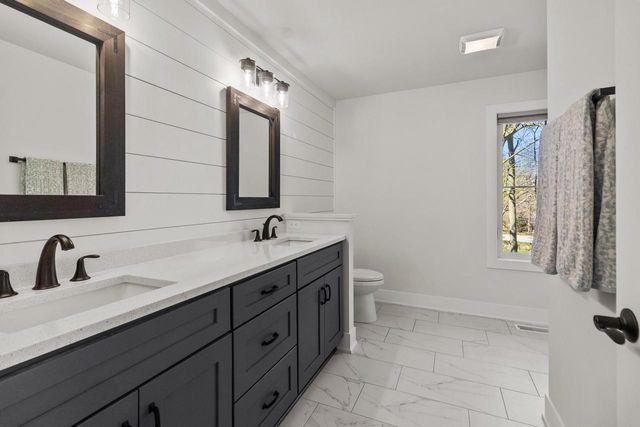 N2872 Balsdon DRIVE, Lake Geneva, WI 53147
