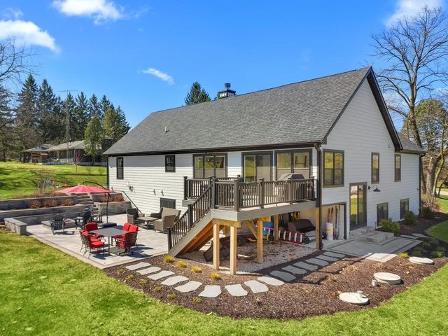N2872 Balsdon DRIVE, Lake Geneva, WI 53147