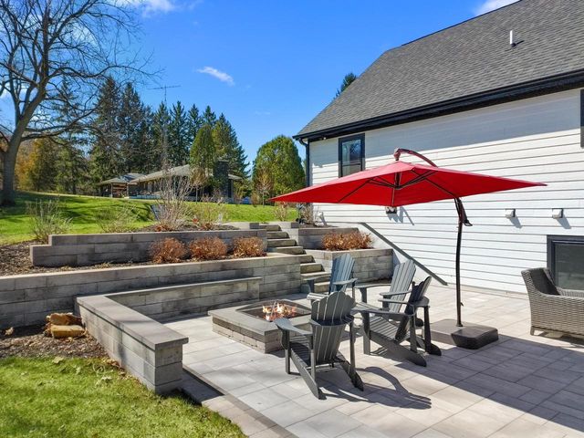 N2872 Balsdon DRIVE, Lake Geneva, WI 53147