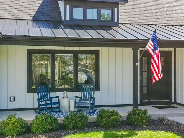 N2872 Balsdon DRIVE, Lake Geneva, WI 53147