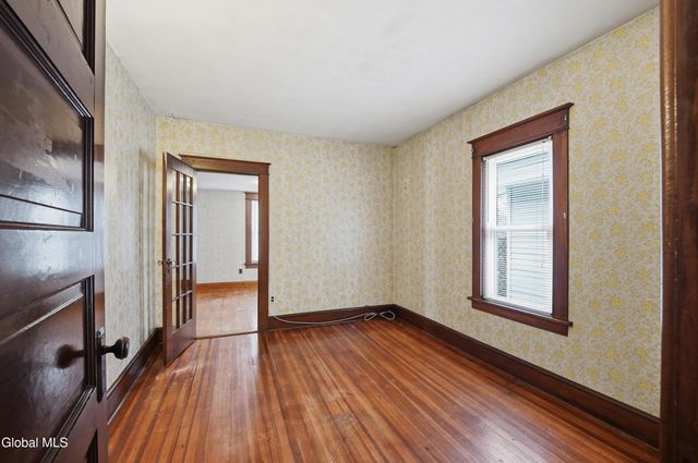 222 6th Avenue, Watervliet, NY 12189