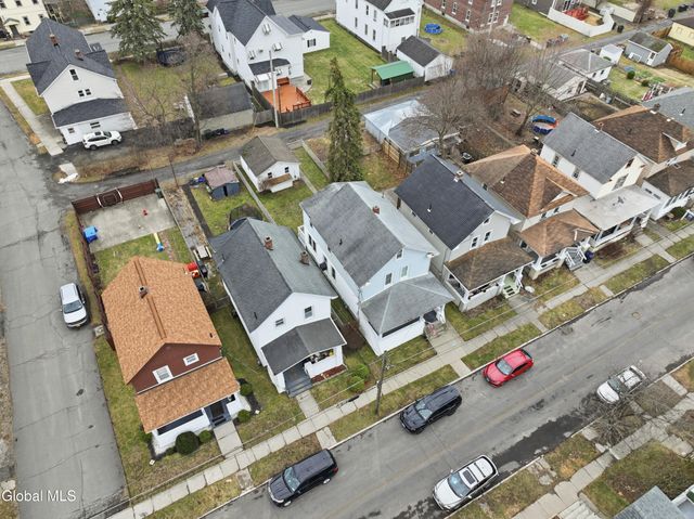 222 6th Avenue, Watervliet, NY 12189