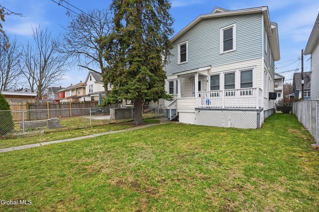 222 6th Avenue, Watervliet, NY 12189
