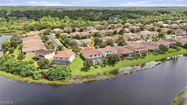 2446 Heydon CIR E, Naples, FL 34120
