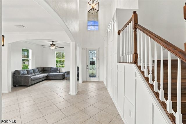 2446 Heydon CIR E, Naples, FL 34120