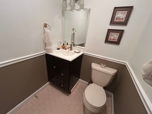 15 Prentiss Way, Exeter, NH 03833