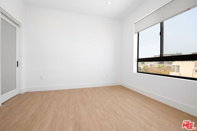 8555 Colgate Avenue 402, Los Angeles, CA 90048