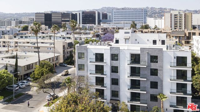 8555 Colgate Avenue 402, Los Angeles, CA 90048