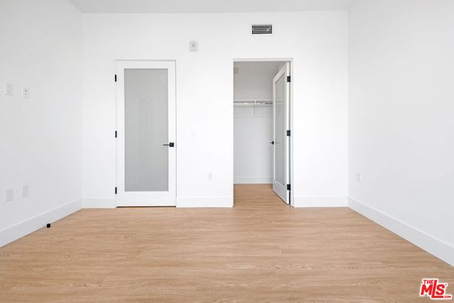 8555 Colgate Avenue 402, Los Angeles, CA 90048