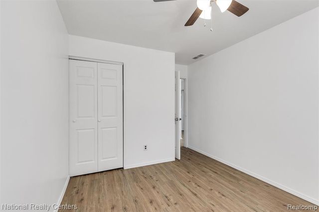 11076 Essex Avenue, Warren, MI 48089