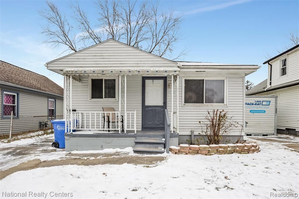 11076 Essex Avenue, Warren, MI 48089