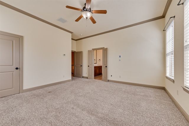 10543 Steinbeck Lane, Irving, TX 75063