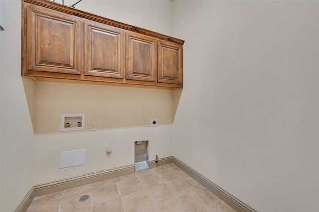 10543 Steinbeck Lane, Irving, TX 75063