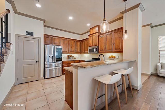 10543 Steinbeck Lane, Irving, TX 75063