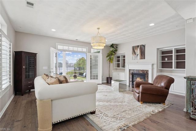 210 Stowe DR # 72, Suffolk, VA 23435