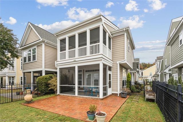 210 Stowe DR # 72, Suffolk, VA 23435