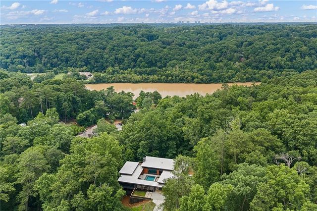 242 Valley Ridge Drive, Roswell, GA 30075