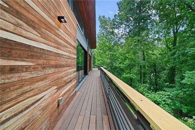 242 Valley Ridge Drive, Roswell, GA 30075