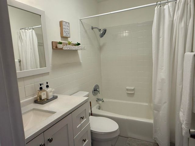 1115 Hernando Street B, Fort Pierce, FL 34949