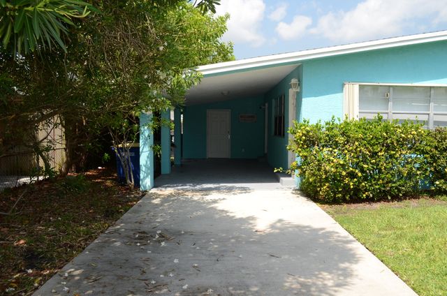 1115 Hernando Street B, Fort Pierce, FL 34949