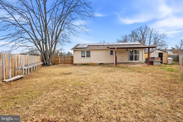 2200 KENT VILLAGE DR, Landover, MD 20785