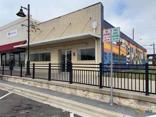 4520 E Central Texas Expressway 111, Killeen, TX 76543