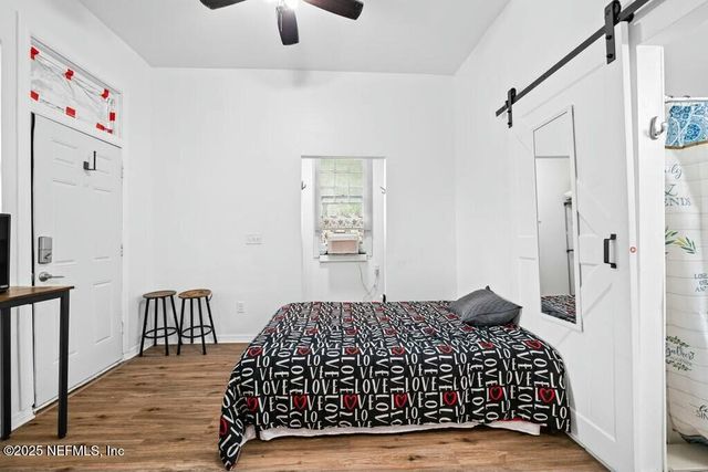 2203 COLLEGE Street, Jacksonville, FL 32204