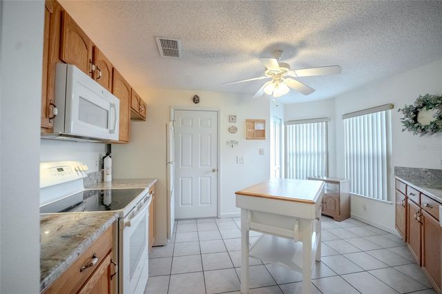 9485 SW 92ND STREET ROAD, Ocala, FL 34481