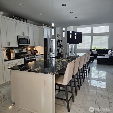 9527 Bowthorpe Street SE, Olympia, WA 98513