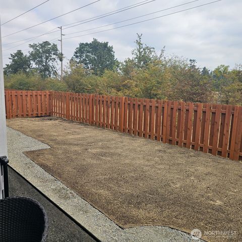 9527 Bowthorpe Street SE, Olympia, WA 98513